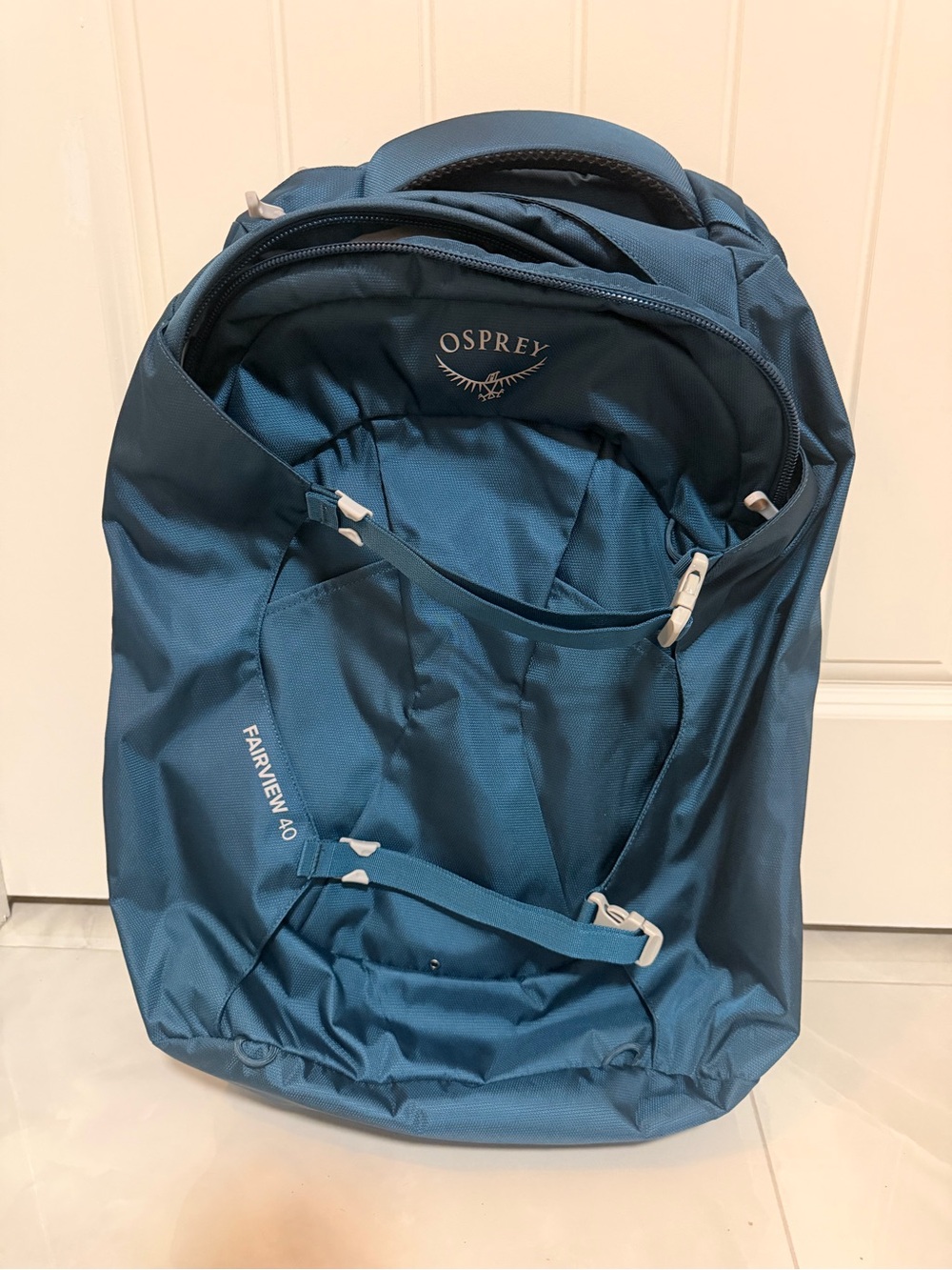 Osprey Fairview 40 Travel Backpack Blue – Brand New/Never Used